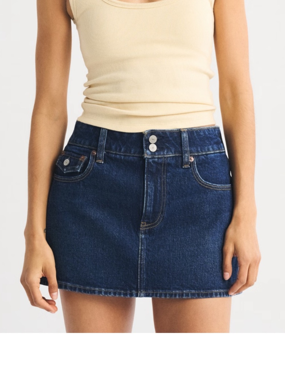 Abercrombie Mid Rise Skort